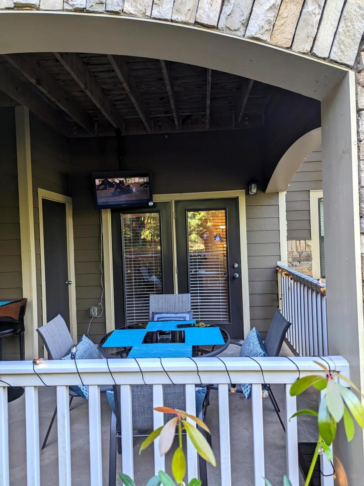 Stay And Play - Sleeps 7 " Home Away From Home But Still Close To Everything Fun " Instant Booking Available Charlotte Exterior photo